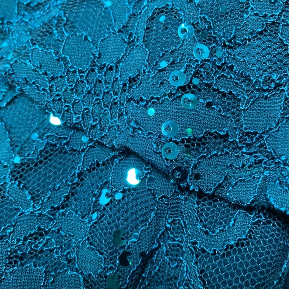 NEW Teal sequin dress w spaghetti straps, size 3/4 - Picture 4 of 8